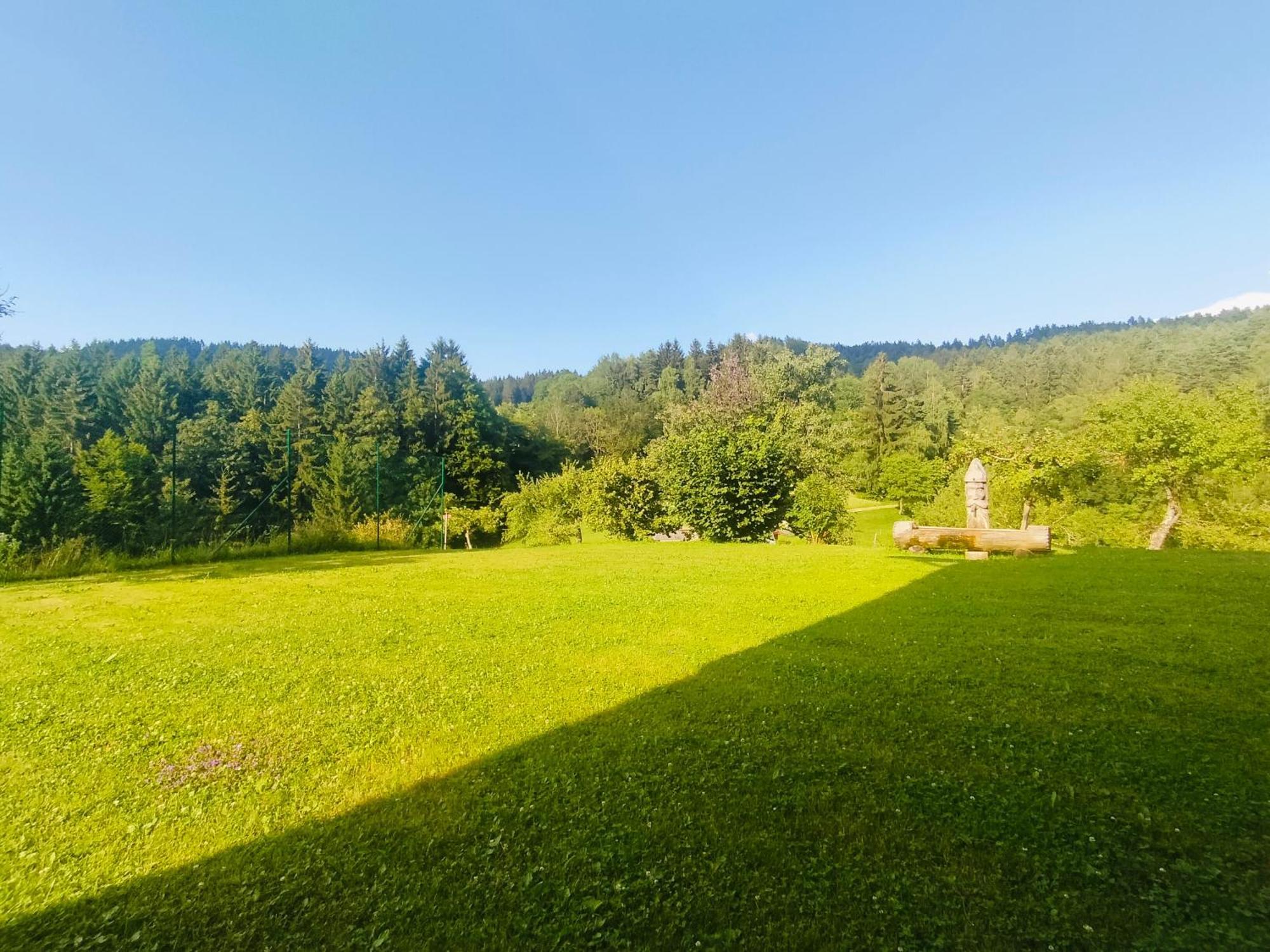 Apartments Organic Tourist Farm Gradisnik Prevalje Exterior photo