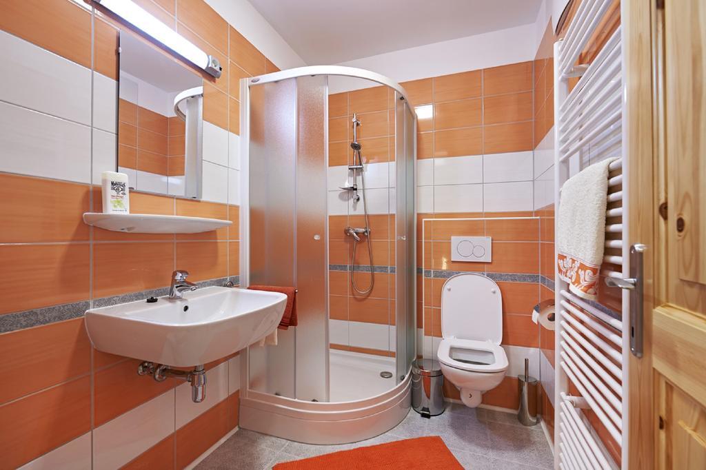 Apartments Organic Tourist Farm Gradisnik Prevalje Exterior photo